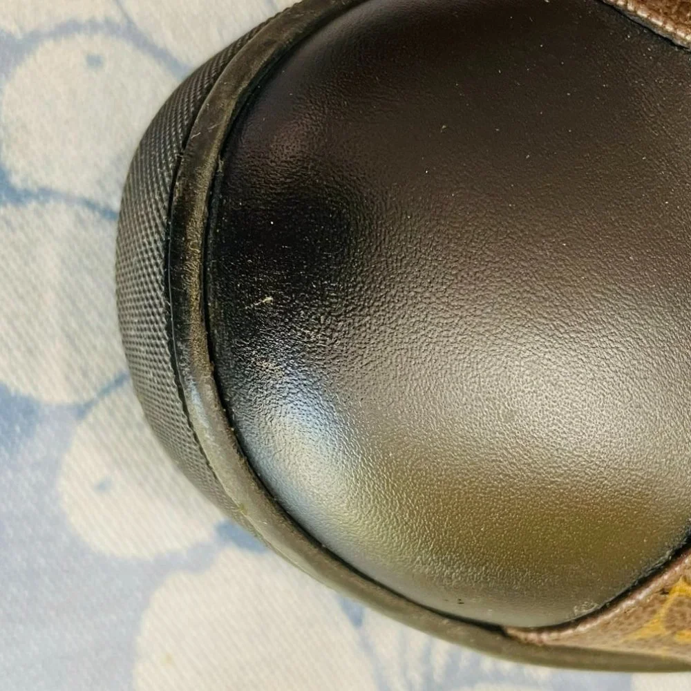 Louis Vuitton "Miami" Brown Ankle Boots (size 38 EU - flat heel) - Picture 10 of 16